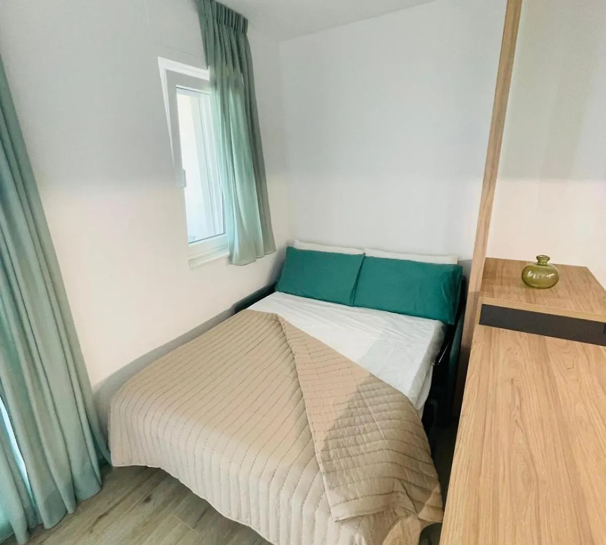 La Titina Sangi Villa Bari 0*,